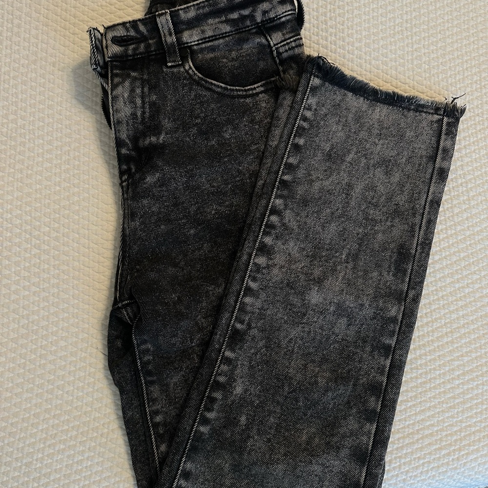 Kendall & Kylie Charcoal Ankle Jeans